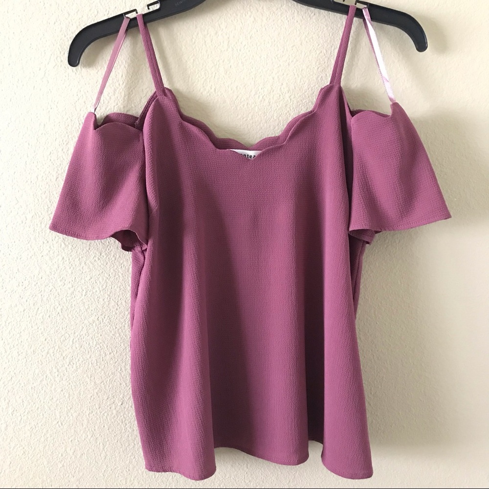 Monteau Cold Shoulder Scalloped Mauve Top